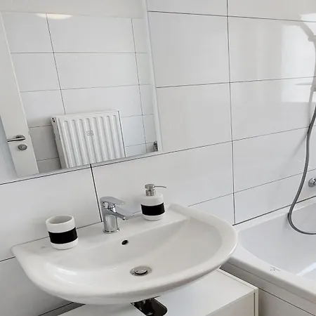 Spacious With Balcony * Bad Friedrichshall